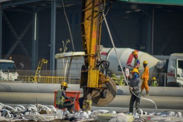 Proyek pembangunan Stasiun Kereta Cepat