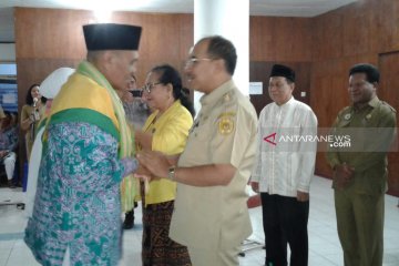 250 calhaj dilepas Wali Kota Kupang ke Embarkasi Surabaya