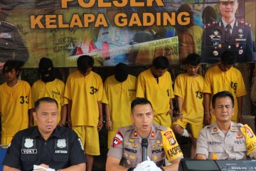 Polisi bekuk tiga spesialis pembobol mobil di parkiran mal