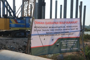 Tuntut ganti rugi, warga hadang proyek tol Cibitung-Cilincing