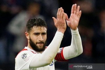 Hengkang dari Lyon, Nabil Fekir hijrah ke Real Betis