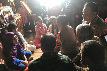 Pangdam, Kapolda dan Bupati kunjungi keluarga korban bentrok di Mesuji