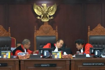 Sidang Pileg, MK minta KPU hadirkan kotak suara TPS 12 Bintan Timur