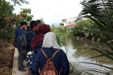 Mahasiswa Untan lakukan pengamatan lingkungan di Singkawang