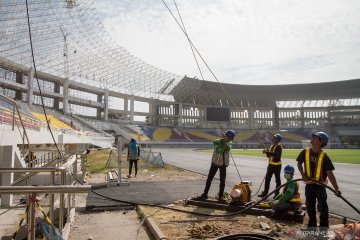 Renovasi Stadion Manahan Solo
