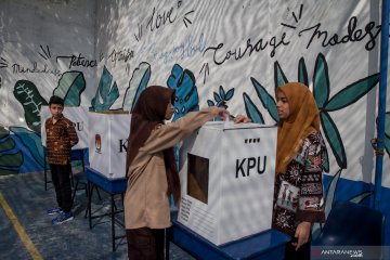 Siswa belajar demokrasi melalui pemilihan Ketua OSIS