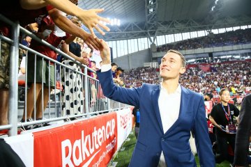 Vermaelen susul Iniesta, Villa dan Podolski ke Vissel Kobe