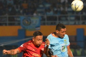 Persela Lamongan VS Borneo FC