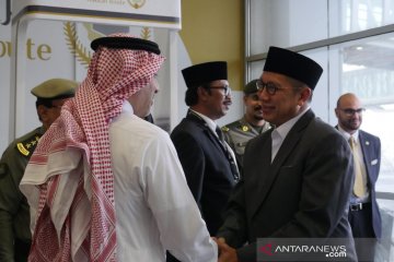 Amirul Hajj tiba di Jeddah langsung pantau proses kedatangan jamaah