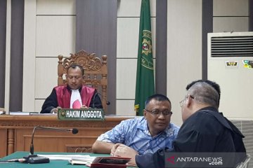 Mantan Direktur RSUD Kraton didakwa rugikan negara Rp4,2 miliar