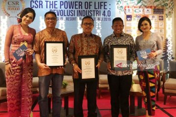 PT Mifa Bersaudara meraih penghargaan CSR Indonesia Awards 2019