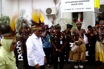 Pengawasan kejaksaan atas jalannya pembangunan Papua
