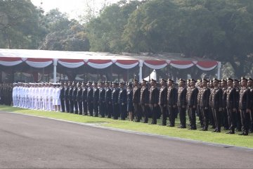 Presiden lantik 781 perwira TNI Polri 2019