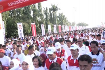 TNI-Polri olahraga bersama masyarakat