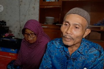 41 tahun menabung, buruh kebun naik haji