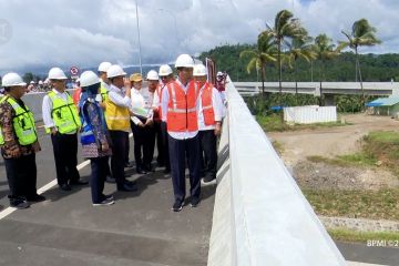 Presiden ingin Tol Manado-Bitung selesai 2020