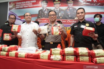 Bareskrim tangkap 4 kurir penyelundup 43,5 kg sabu dari Malaysia