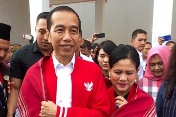 Harga jaket Garuda bertema Hari Merdeka Jokowi