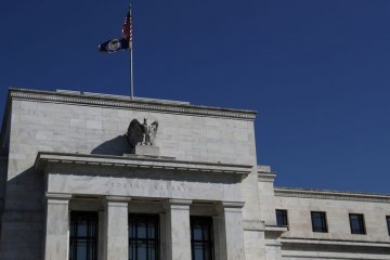 Pergantian suku bunga ringan Fed hancurkan ekspektasi inflasi AS