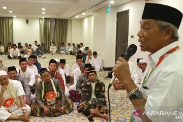 Busyro Muqoddas ingin bawakan kebahagiaan bagi jamaah Indonesia