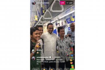 Gubernur Anies "live" Instagram pantau layanan MRT