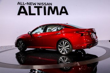 Suspensi bisa terlepas, Nissan tanggung perbaikan 200ribu sedan Altima