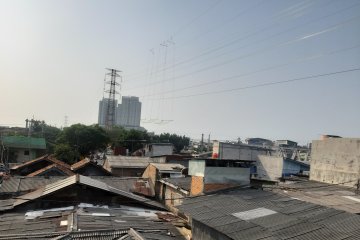 Kualitas udara Pegadungan Kamis pagi terburuk di Jakarta