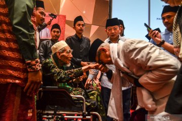 KH Ma'ruf Amin: KH Maimoen Zubair tokoh dan guru bangsa