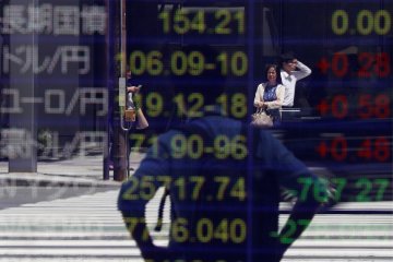 Saham Tokyo dibuka melemah mengikuti pasar AS dan Eropa