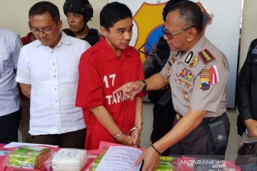 Polisi limpahkan kasus sabu-sabu delapan kg ke Kejari Semarang