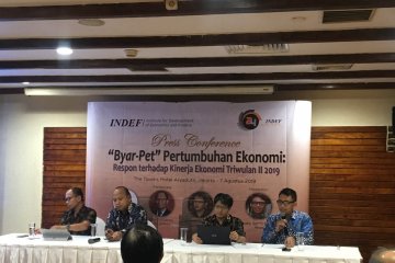 INDEF sarankan BI turunkan lagi suku bunga acuan