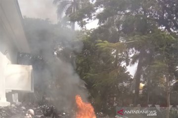 Kebakaran sepeda motor di parkiran Kemlu berhasil dipadamkan