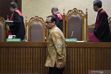 Majelis hakim nilai Menag Lukman terbukti terima Rp70 juta