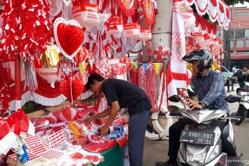 Omzet pedagang atribut 17 Agustus, Rp5 juta per hari