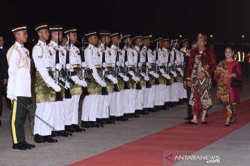Presiden disambut upacara resmi di Putrajaya oleh PM Malaysia