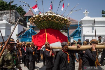 Grebeg Besar Keraton Kasunanan Surakarta