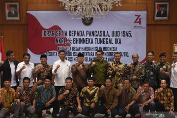 Eks anggota Negara Islam Indonesia baca ikrar setia NKRI