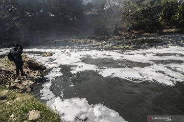 Sungai-sungai di Kabupaten Bekasi tercemar limbah