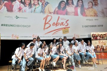 Riri Riza dan Mira Lesmana luncurkan trailer film "Bebas"