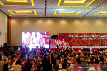 Presiden buka Hari Belanja Diskon Indonesia tekankan produk Indonesia