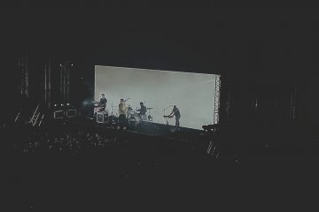 LANY tampil "back-to-back" di konser "Malibu Nights in Jakarta"