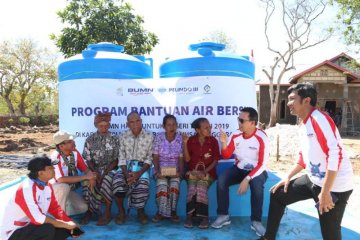 Pelindo III dan PT Garam bantu instalasi air bersih di Kupang