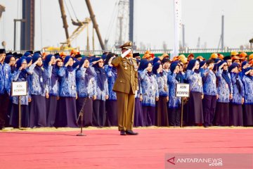 Salah sebut usia Indonesia warnai upacara di Pulau Reklamasi