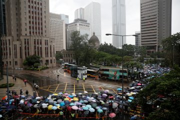 Protes massa direncanakan di Hong Kong setelah aksi damai akhir pekan