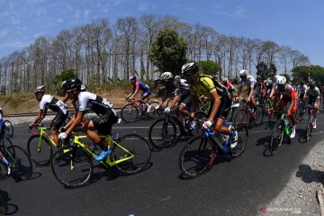 Jeroen Meijers juara etape dua usai menangi adu sprint