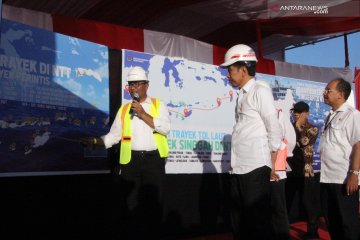 Presiden Jokowi kunjungi Pelabuhan Tenau Kupang