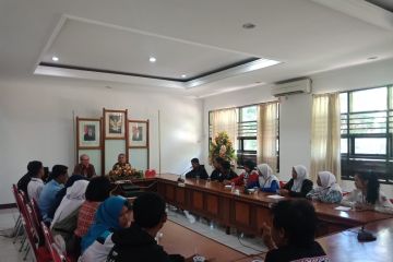 Peserta SMN Berkunjung ke Unsrat Manado