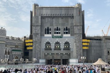 Di Masjidil Haram dan Nabawi pos-pos layanan jamaah tetap disiagakan