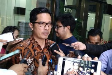 KPK geledah kantor Dinas PUPKP dan BLP Yogyakarta