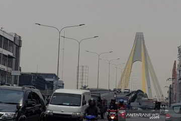 Pekanbaru berselimut asap kebakaran hutan